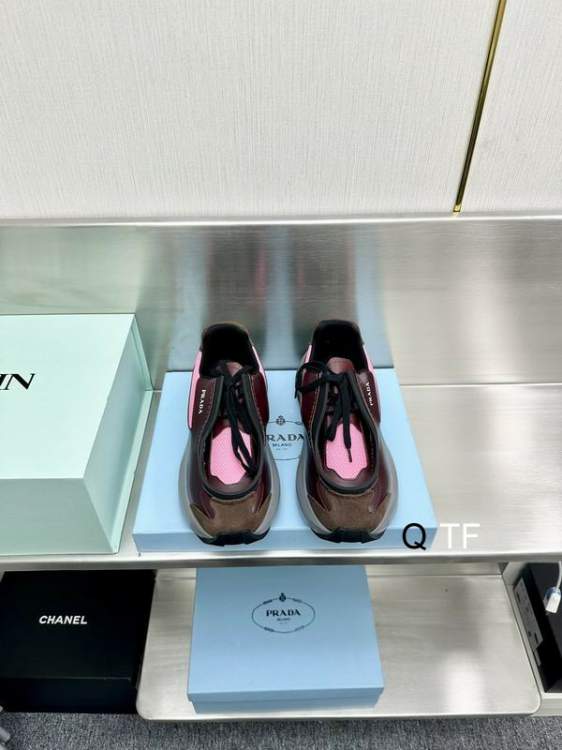 Picture of Prada Shoes _SKUPradasz38-45TF051219443
